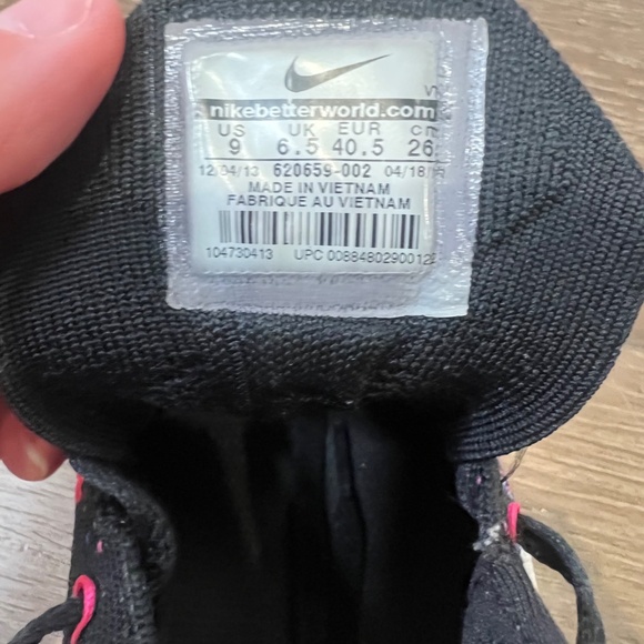 Nike Flyknit Max Womens Black/Blue/Hyperpunch 620659--002 - Picture 2 of 9